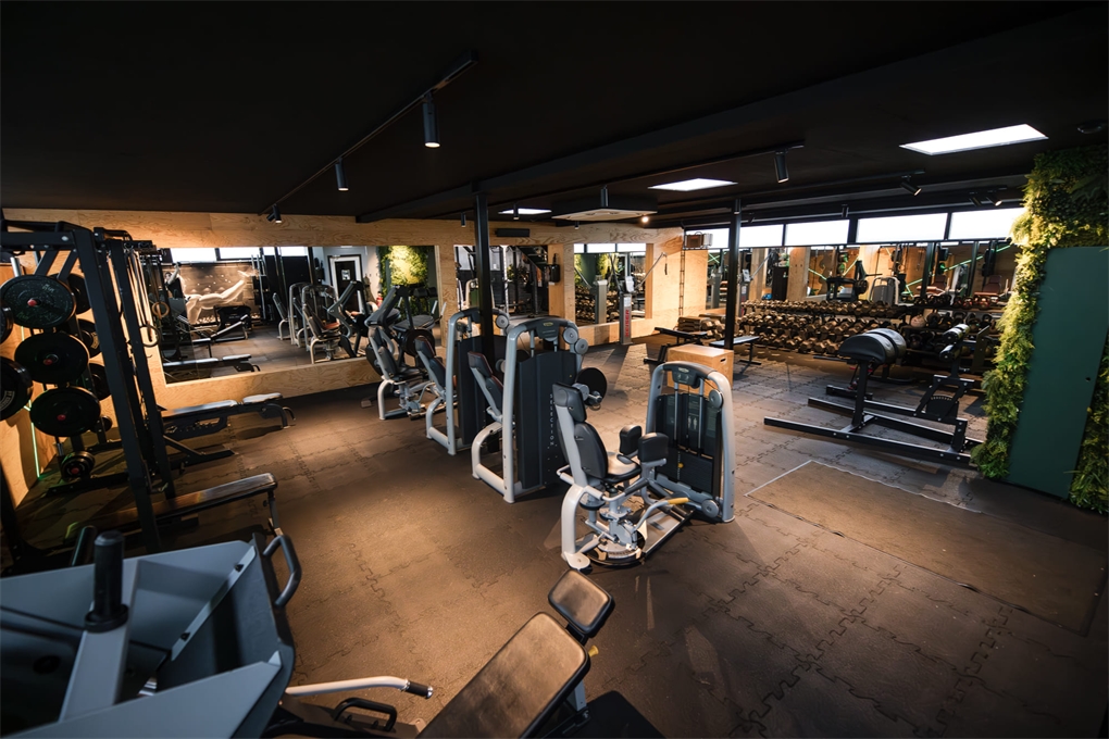 To The Max Gym