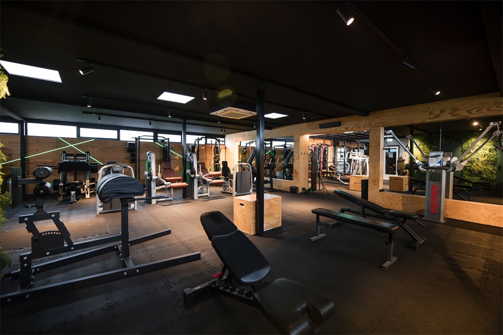 To The Max Gym